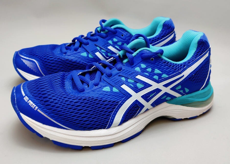 asics t7d8n